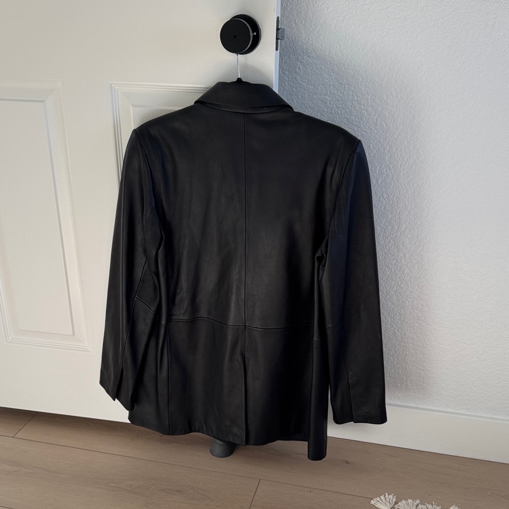 Massimo Dutti Black Leather Blazer - Picture 3 of 3